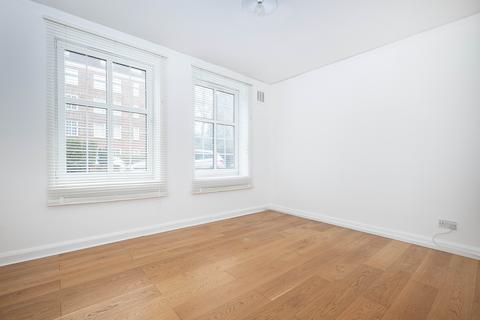 undefined, Richmond Road, Twickenham, TW1