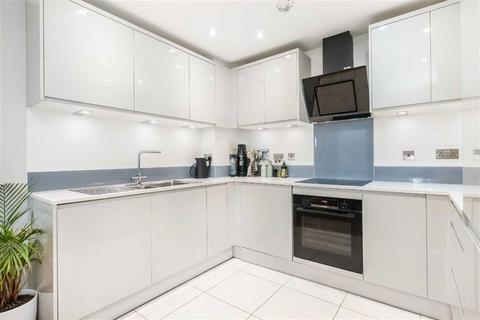 2 bedroom flat for sale, Commercial Road, London E14