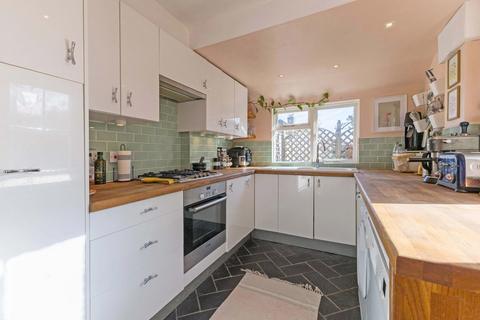 undefined, Risborough Road, Maidenhead SL6