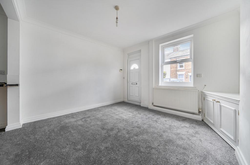 1425301-15-69b16d41c3833-1