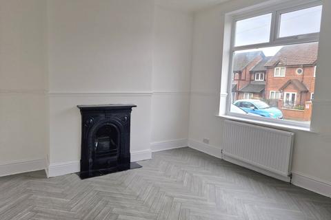 2 bedroom terraced house to rent, Townsend Road, Swinton, Manchester, M27