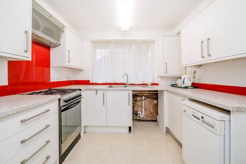3 bedroom maisonette for sale, Batman Close, London W12