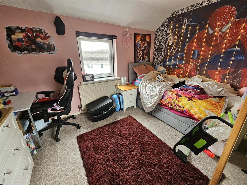 Bedroom 2.jpg