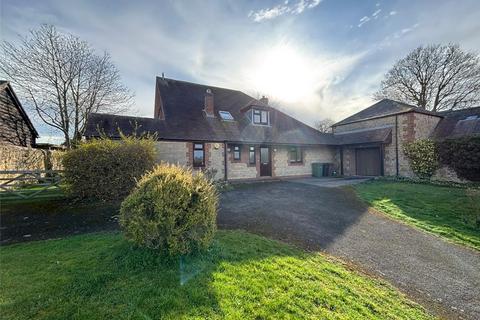 4 bedroom detached house to rent, Great Coxwell, Faringdon, Oxfordshire, SN7