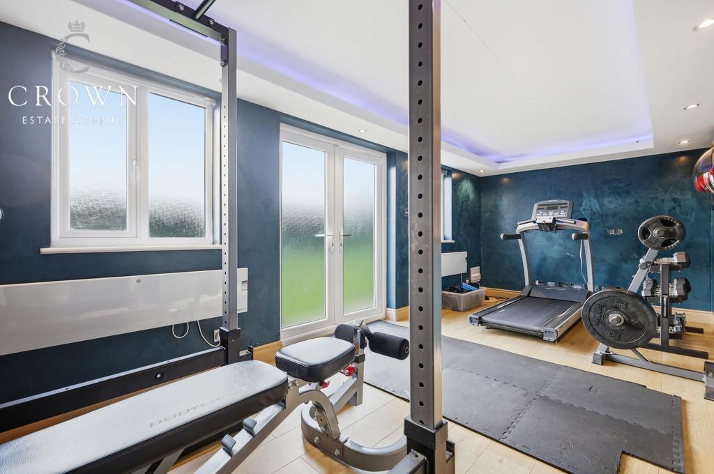 Exterior Gym