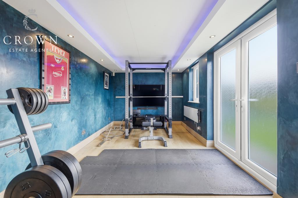 Exterior Gym