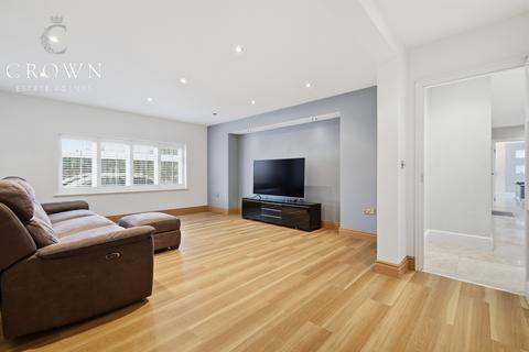 4 bedroom detached house for sale, Glebe Road, Ramsden Bellhouse, Billericay