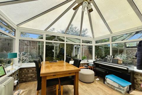 undefined, Canterbury Close, Beverley, HU17 8PS