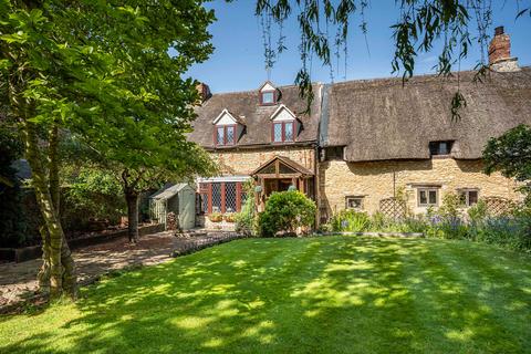 4 bedroom semi-detached house for sale, Walnut Tree Cottage, Wootton Village, Boars Hill, OX1