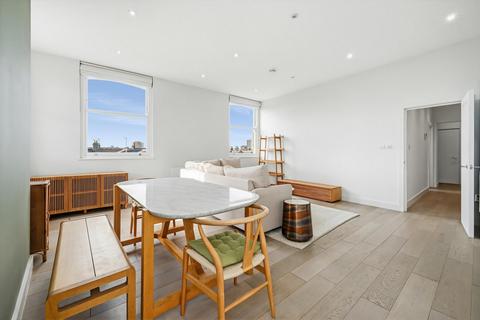 2 bedroom flat to rent, Queens Apartments, St. Philip Street, Battersea SW8