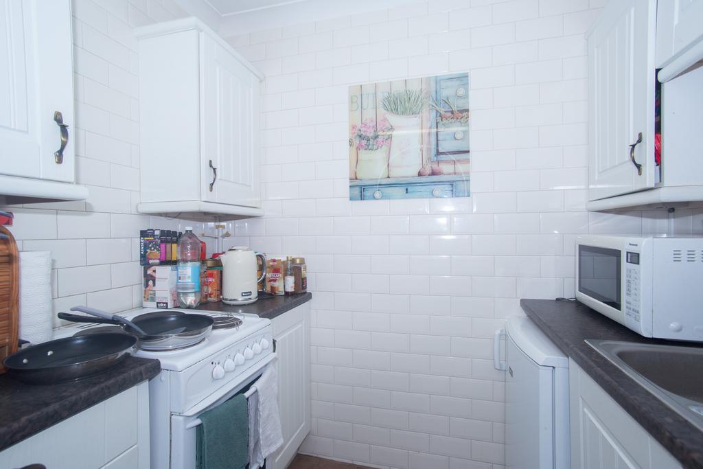 Apartment in Stockport, Poynton-with-Worth - View 5