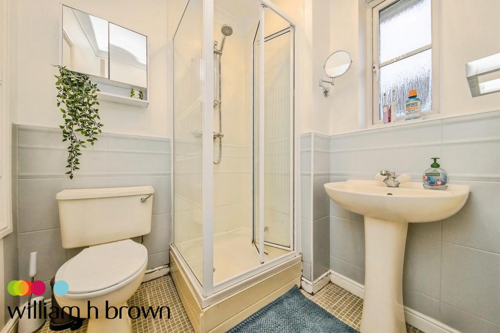 En-suite Bathroom