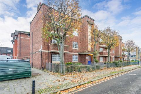 undefined, Skeltons Lane, London, E10