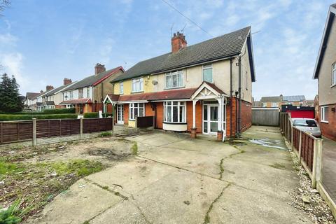 3 bedroom semi-detached house for sale, Burringham Road, Scunthorpe