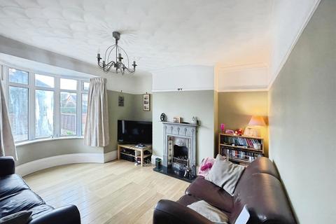 3 bedroom semi-detached house for sale, Burringham Road, Scunthorpe