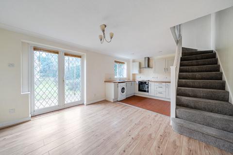 undefined, Southern Way, Farnham, Surrey, GU9