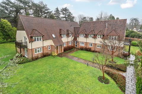 undefined, The Close, Farnham, GU9