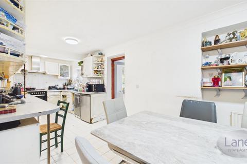 3 bedroom end of terrace house for sale, Hammondstreet Road, Cheshunt, Waltham Cross