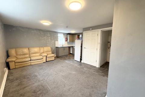 1 bedroom apartment to rent, Bury New Road, Bolton, BL2