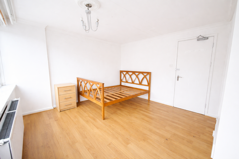 5 bedroom house to rent, Addison Road, London, SE25