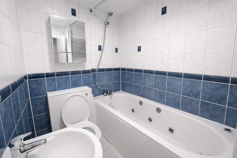 5 bedroom house to rent, Addison Road, London, SE25