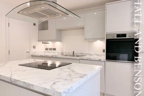 3 bedroom property to rent, Nottingham NG16