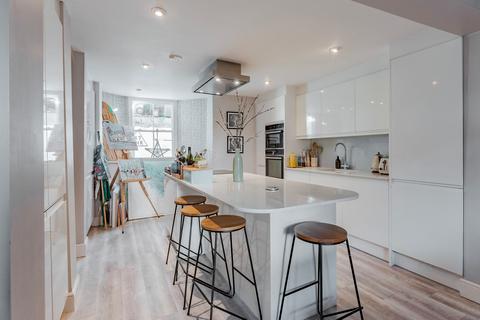3 bedroom terraced house for sale, Mill Hill Road, Norwich