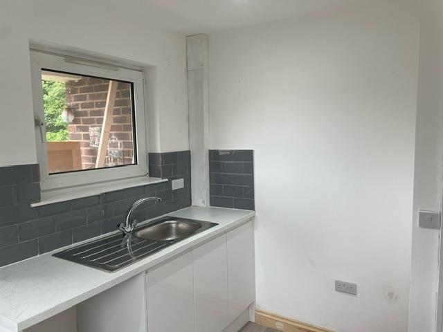 Kitchen1.jpeg