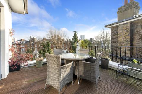 3 bedroom apartment for sale, Buckland Crescent, London, NW3