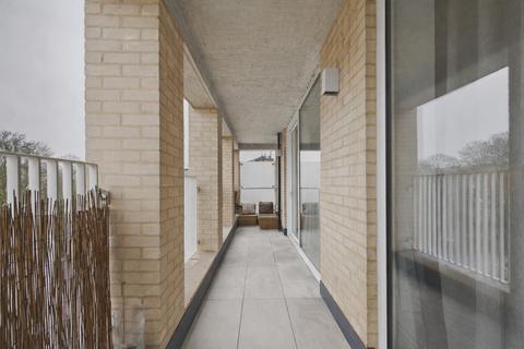 2 bedroom apartment for sale, Brixton Hill, London