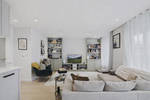 2 bedroom apartment for sale, Brixton Hill, London
