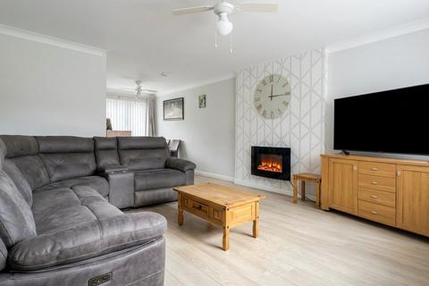undefined, 5 Cedar Close, Bulwark, Chepstow, NP16 5RE