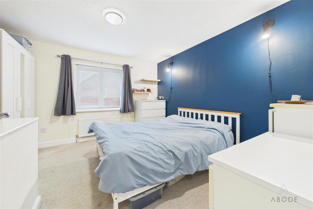 CAM03473 G0-PR0581-STILL009.jpg