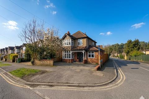 3 bedroom detached house for sale, College Ride, Camberley, Surrey