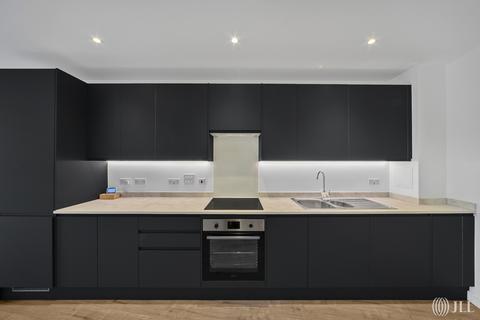 2 bedroom apartment to rent, Munton Road London SE17
