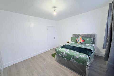 undefined, Regina Road, Southall, UB2 5PP