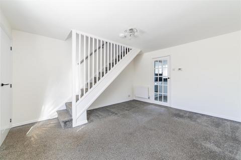 2 bedroom semi-detached house for sale, Dereham Court, Newcastle Upon Tyne, NE5