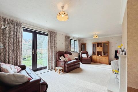 undefined, Britten Close, Hythe