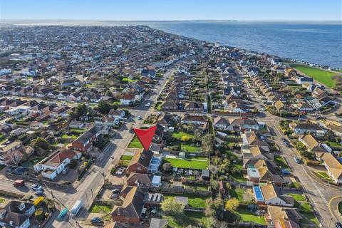 5 bedroom house for sale, Herne Bay Road, Whitstable