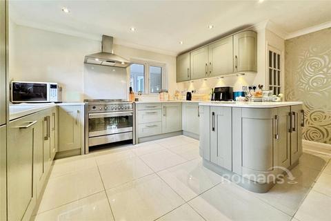 4 bedroom bungalow for sale, Windrush Heights, Sandhurst, Berkshire