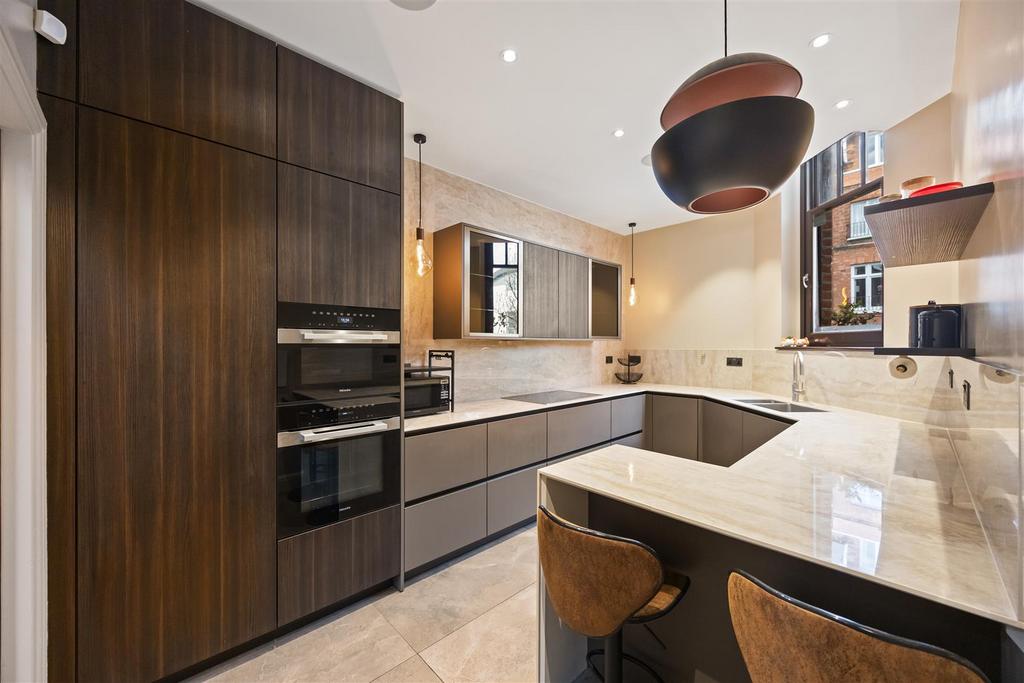 3 D7 A2193.jpg
