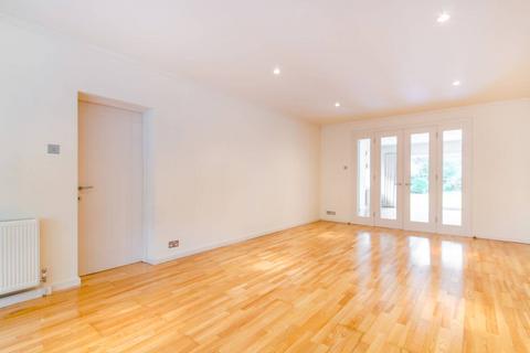 undefined, Traps Lane, Coombe, New Malden, KT3