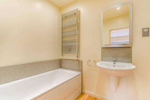 undefined, Traps Lane, Coombe, New Malden, KT3