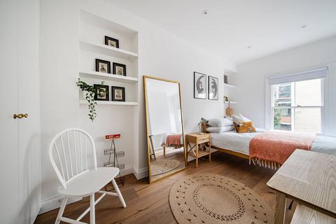 2 bedroom flat to rent, Sinclair Gardens, Shepherd's Bush, London, W14