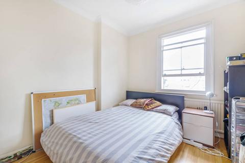 2 bedroom flat to rent, Homefield Road, Wimbledon Village, London, SW19