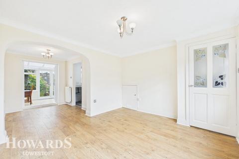 2 bedroom end of terrace house for sale, Lowlands Close, Kessingland