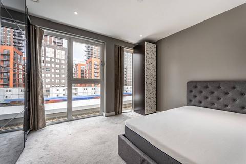 2 bedroom flat to rent, Wandsworth Road, SW8, Nine Elms, London, SW8