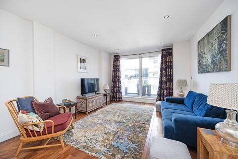 1 bedroom flat for sale, Cheltenham House, Commercial Road, Whitechapel, London, E1