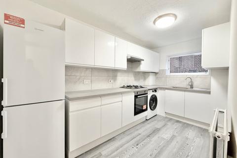 1 bedroom flat to rent, Griffin Lodge, London N12