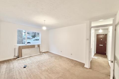 1 bedroom flat to rent, Griffin Lodge, London N12